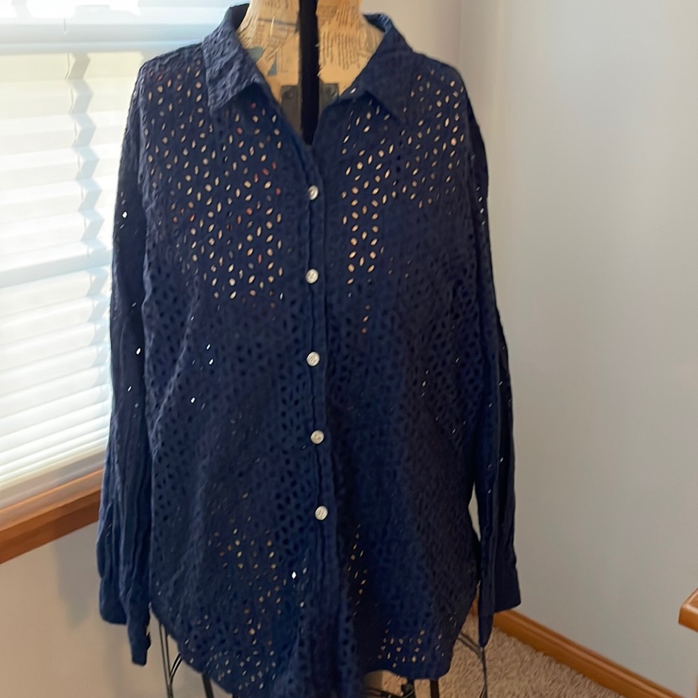 Old Navy XL Long Sleeve Navy Blue Eyelet Blouse